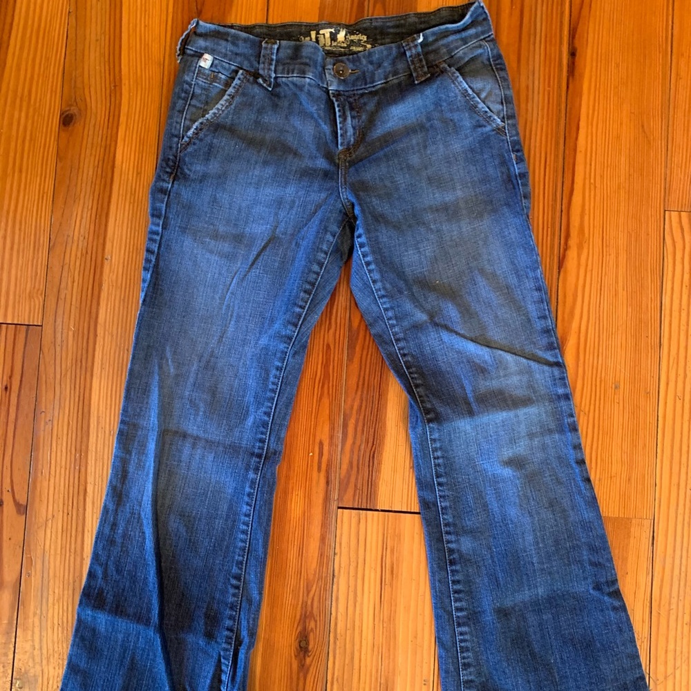 Medium wash !IT flare jeans